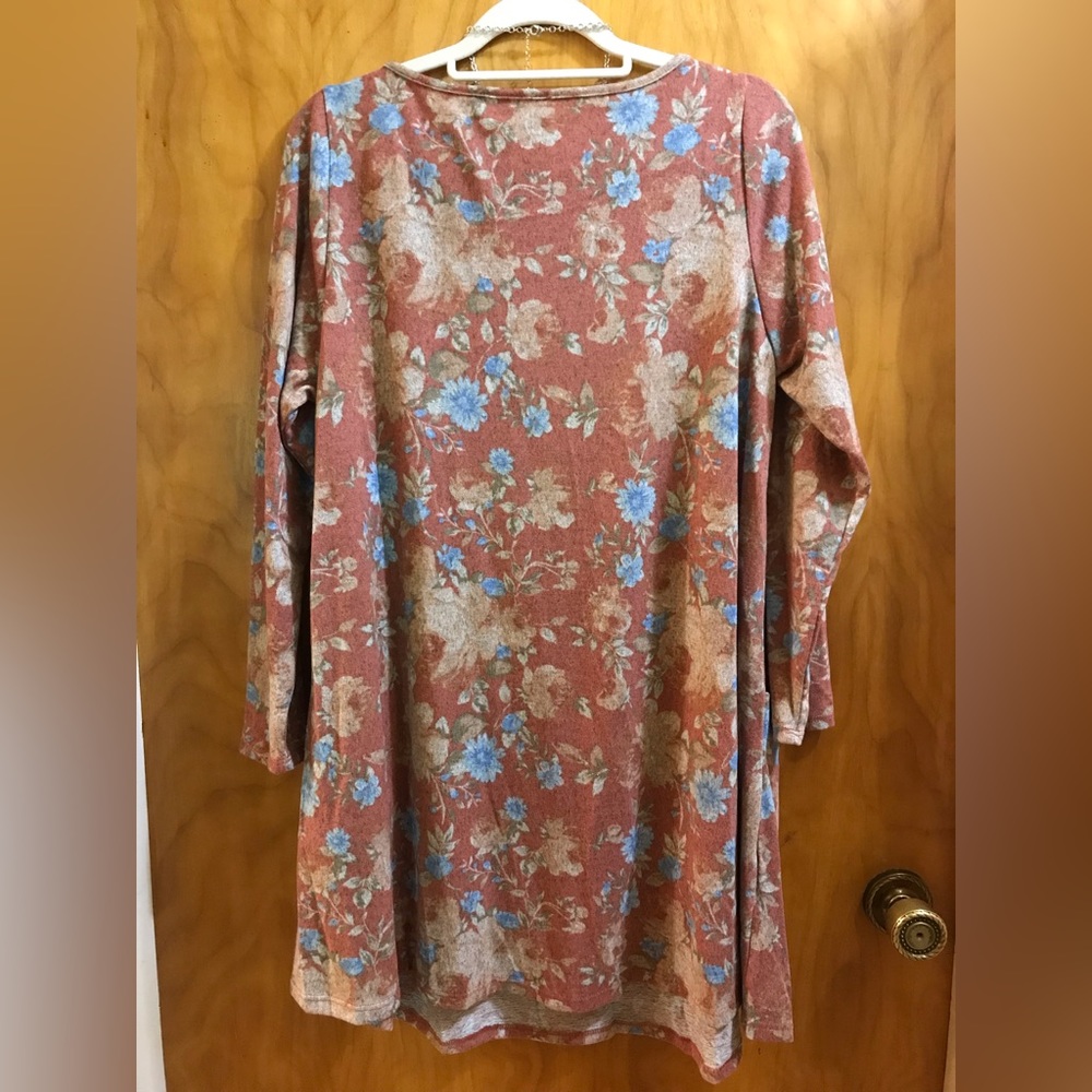 1X Tunic with Pockets, New, Warm Colors, Emerald Brand, NWOT - Picture 5 of 5
